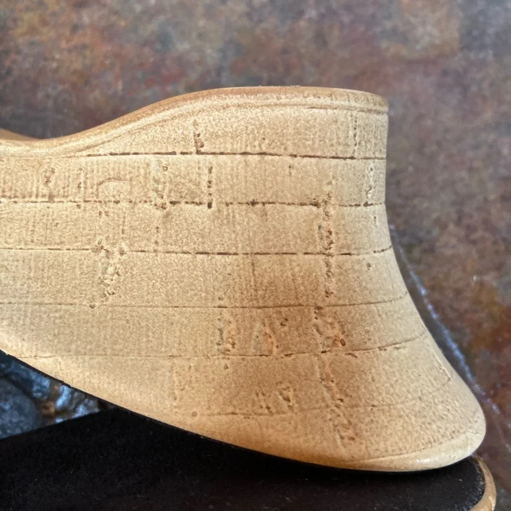 Italian Shoemakers~Dark Brown Shimmery Twist Fabric Wedge Slip-On Sandal~Size 10